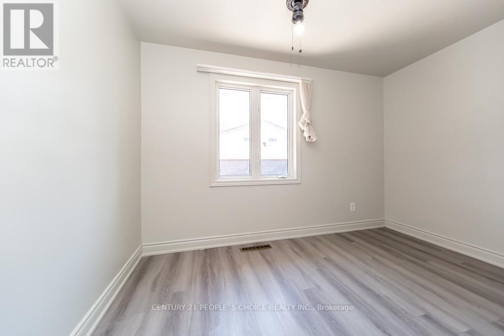 115 Mcmurchy Avenue S, Brampton, Ontario  L6Y 1Z1 - Photo 25 - W13206102