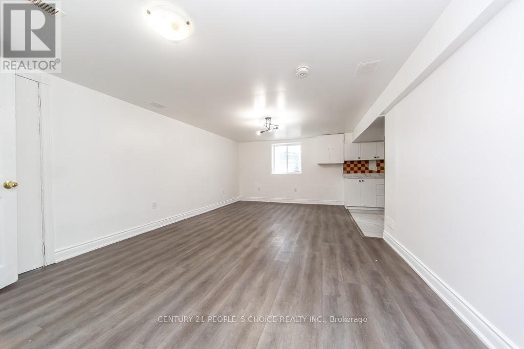 115 Mcmurchy Avenue S, Brampton, Ontario  L6Y 1Z1 - Photo 31 - W13206102