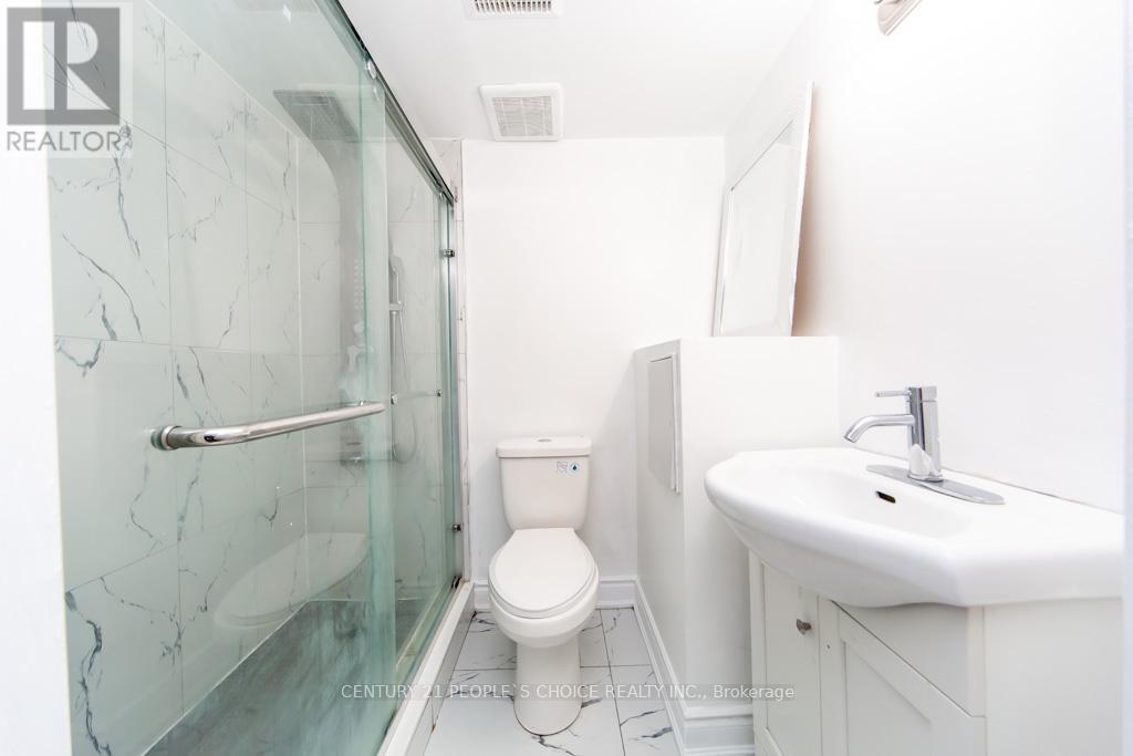 115 Mcmurchy Avenue S, Brampton, Ontario  L6Y 1Z1 - Photo 41 - W13206102