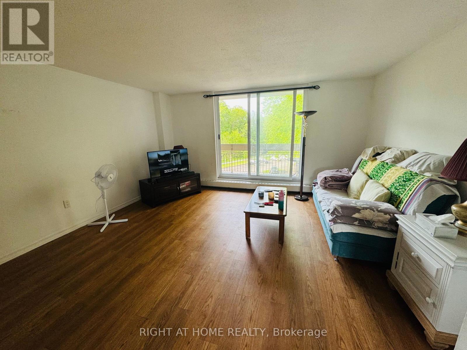 222 - 350 Quigley Road, Hamilton, Ontario  L8K 5N2 - Photo 5 - X13206114