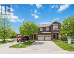 27 TORBEC AVENUE, Ottawa, Ontario