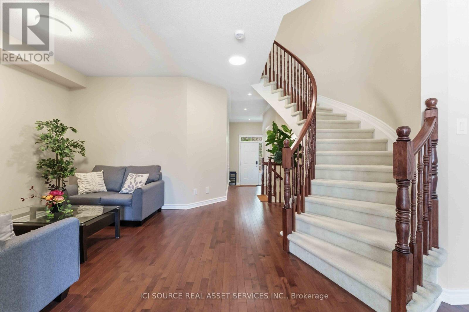 27 Torbec Avenue, Ottawa, Ontario  K2T 0B6 - Photo 6 - X13173142