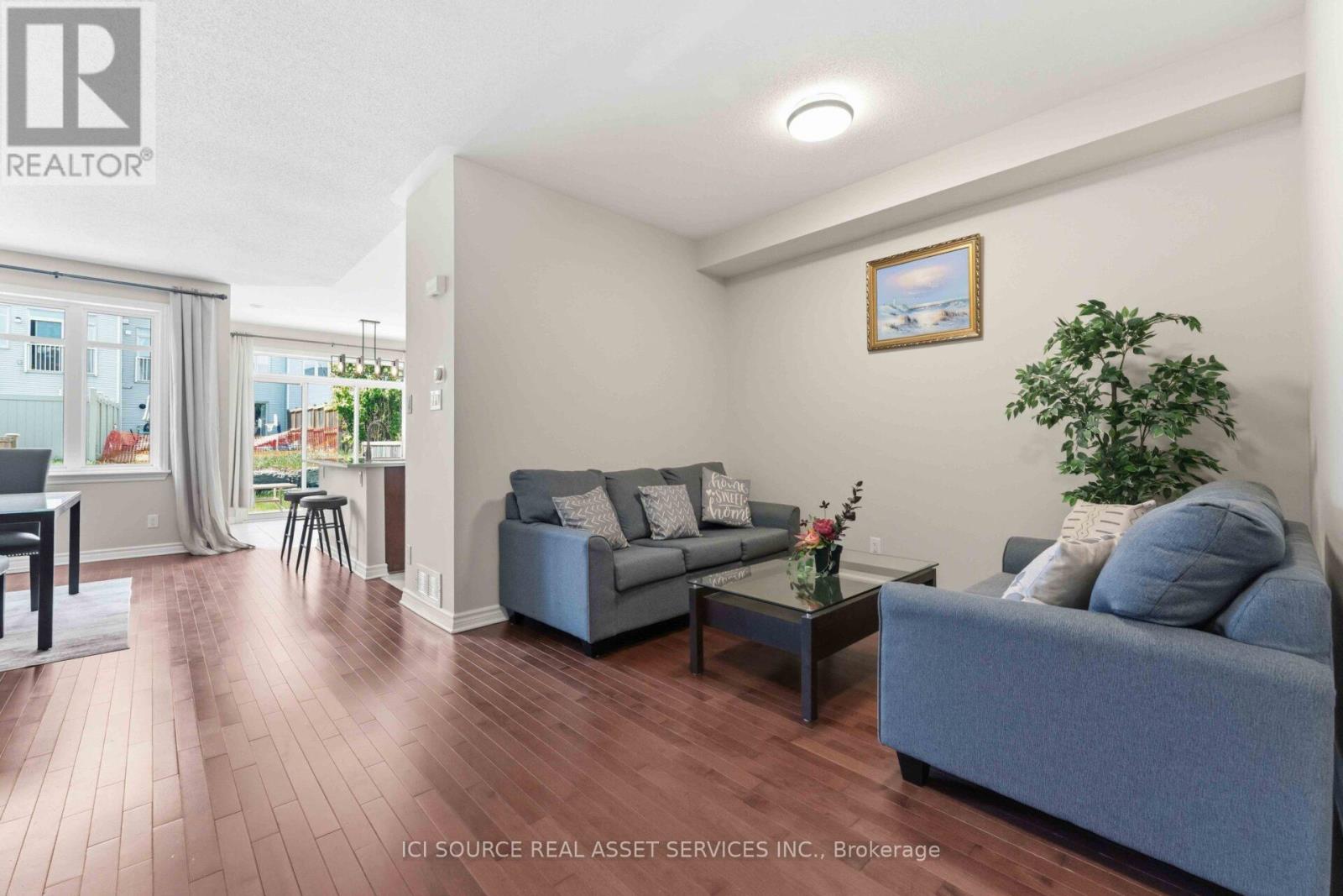 27 Torbec Avenue, Ottawa, Ontario  K2T 0B6 - Photo 8 - X13173142