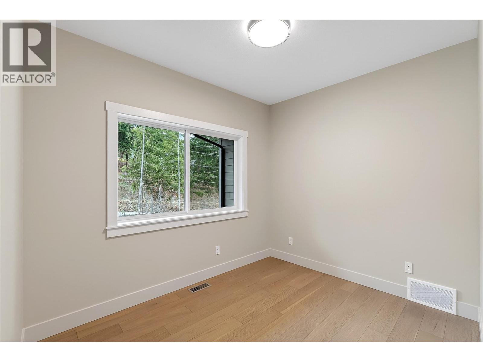 3682 Braelyn Road, Tappen, British Columbia  V0E 2X1 - Photo 24 - 10379011
