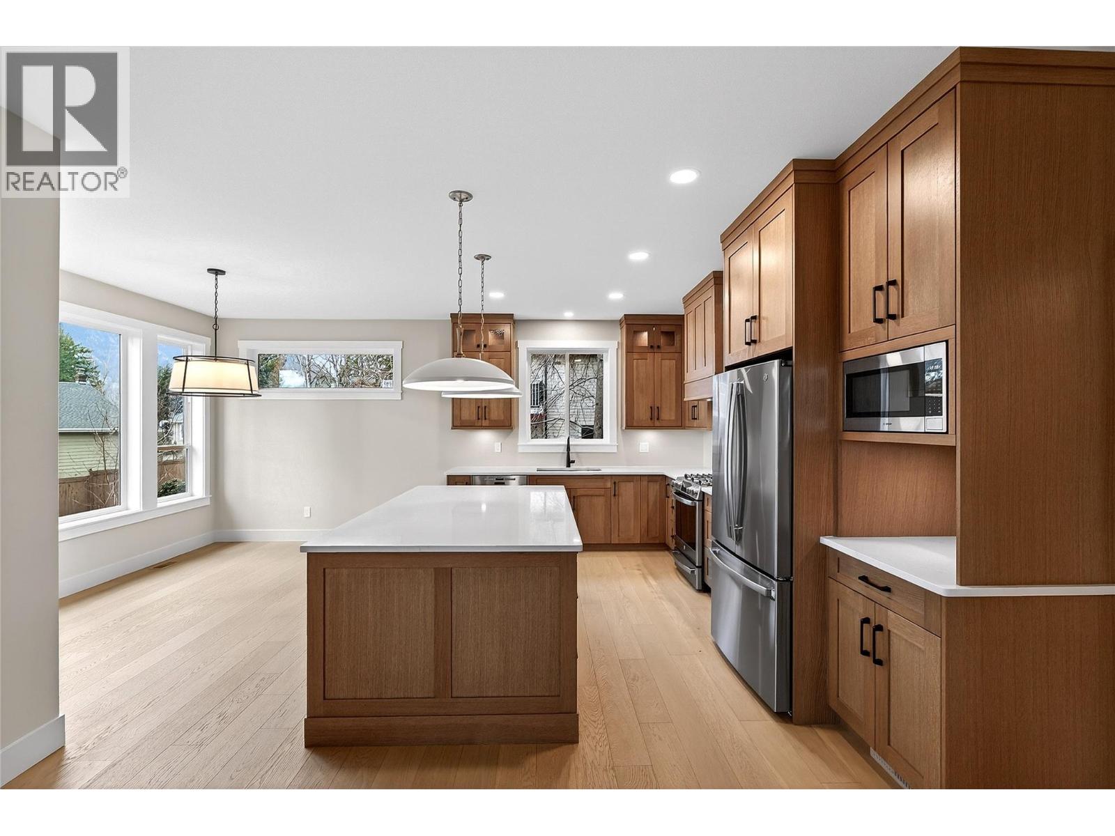 3682 Braelyn Road, Tappen, British Columbia  V0E 2X1 - Photo 11 - 10379011
