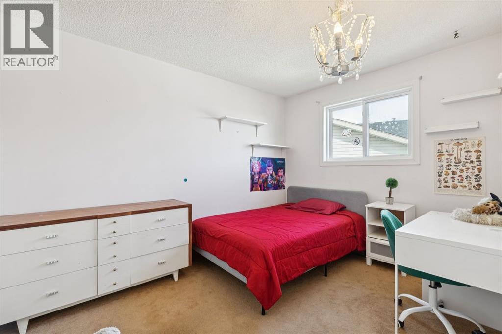 34 Shawfield Place SW, Calgary, Alberta  T2Y 1Y7 - Photo 15 - A2312417