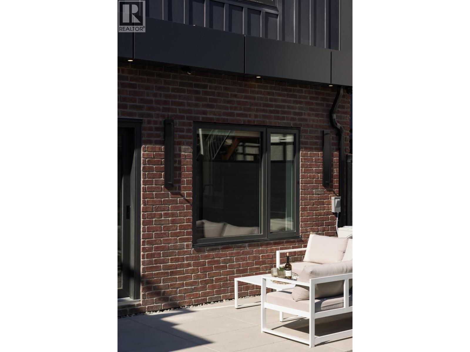 2 258 E 19 Avenue, Vancouver, British Columbia  V5V 1J2 - Photo 13 - R3129016