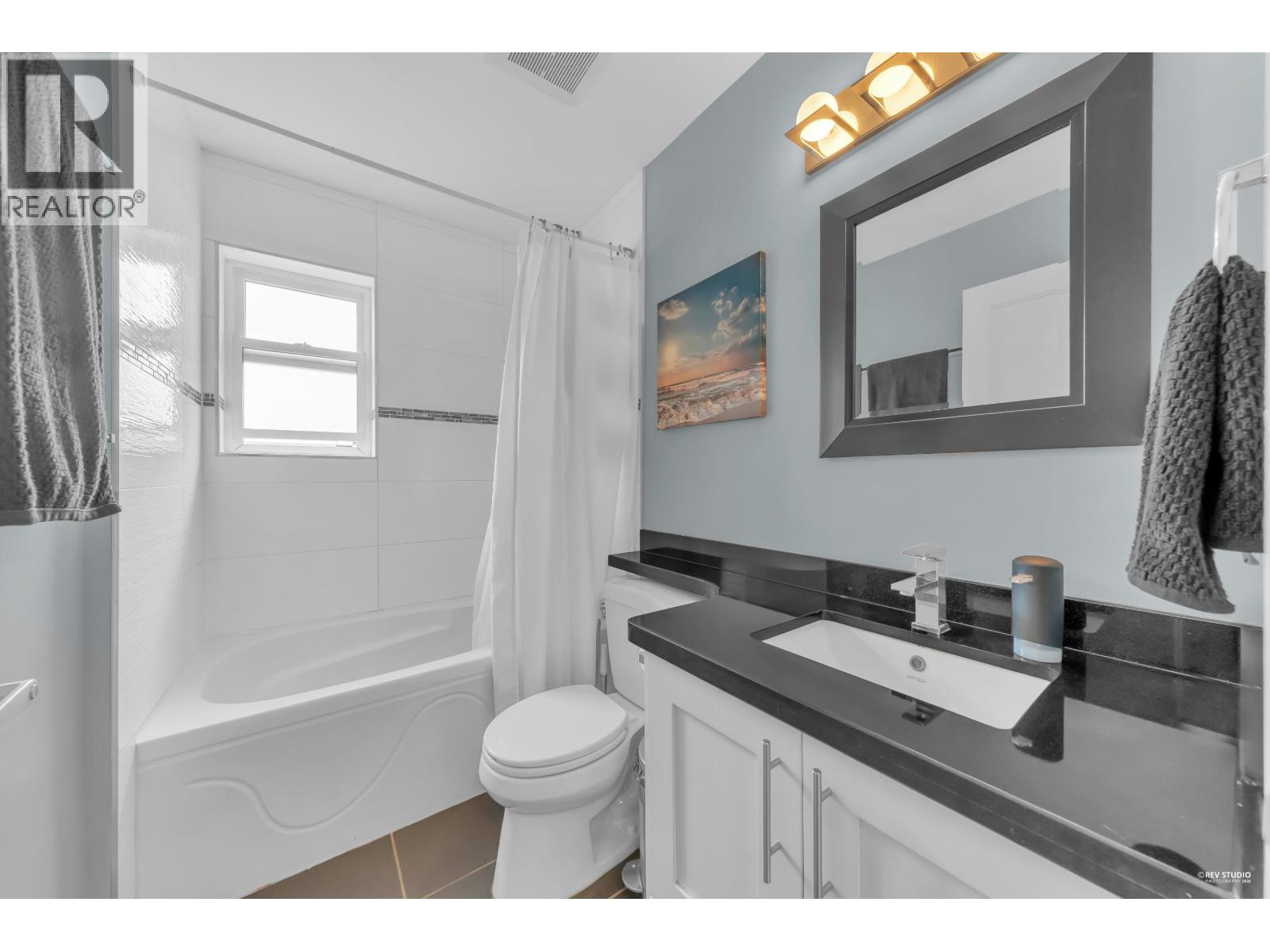 723 E 12th Avenue, Vancouver, British Columbia  V5T 2J1 - Photo 23 - R3129027