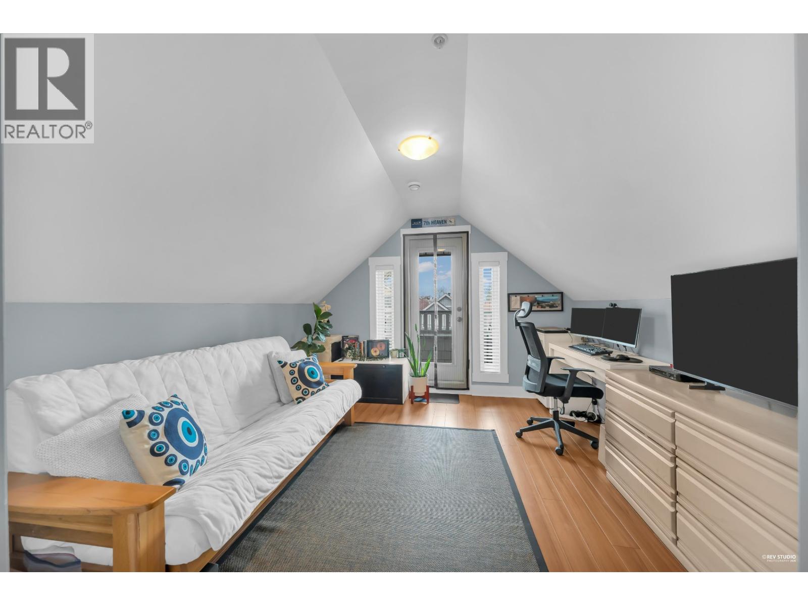 723 E 12th Avenue, Vancouver, British Columbia  V5T 2J1 - Photo 25 - R3129027