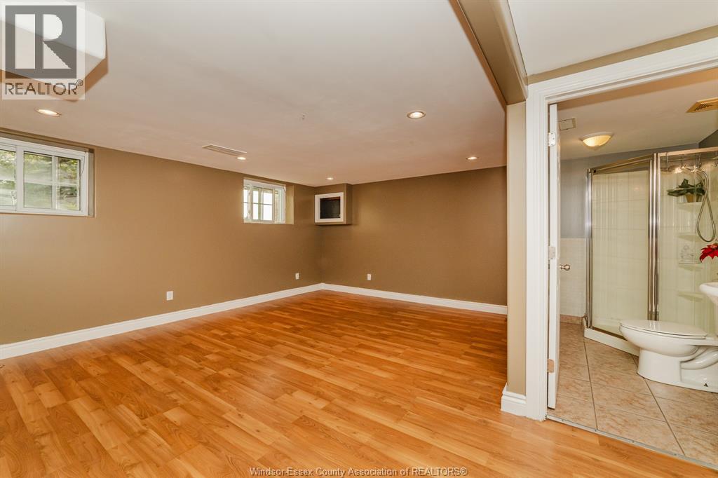 3018 Grandview Street, Windsor, Ontario  N8T 2L9 - Photo 18 - 26012260