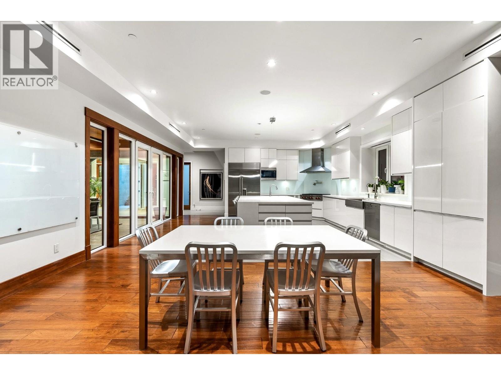 388 Hidhurst Place, West Vancouver, British Columbia  V7S 1K1 - Photo 10 - R3129048
