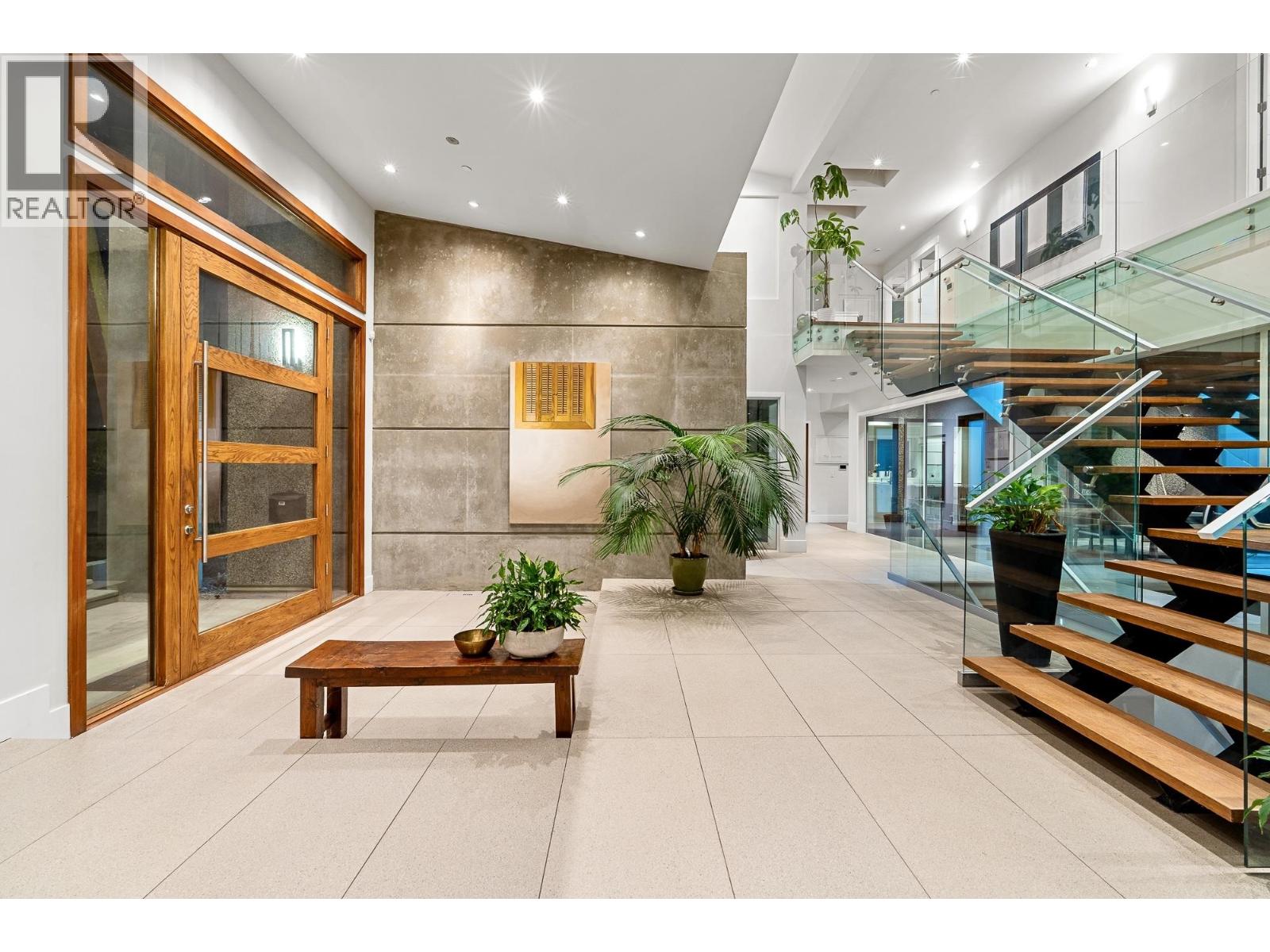 388 Hidhurst Place, West Vancouver, British Columbia  V7S 1K1 - Photo 12 - R3129048