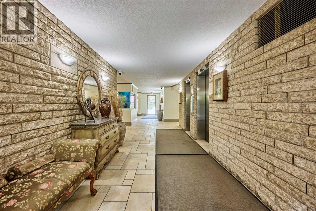 403, 4555 Varsity Lane Nw, Calgary, Alberta  T3A 2V6 - Photo 6 - A2315168