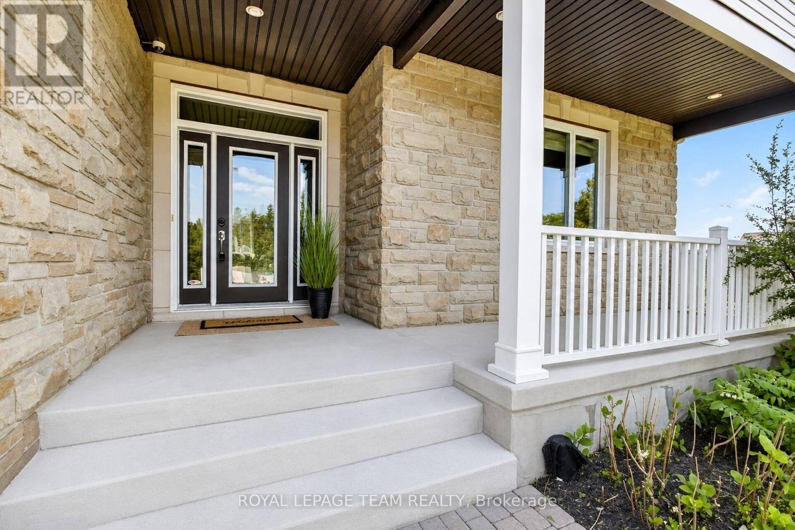 568 Pennycross Lane, Ottawa, Ontario  K0A 1L0 - Photo 2 - X13206130