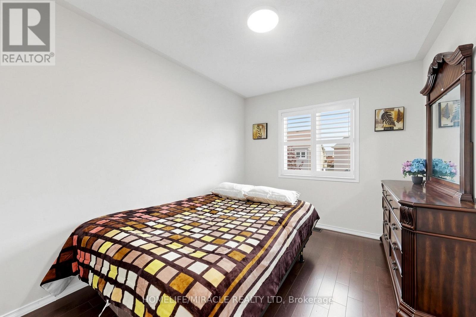 72 Boyd Crescent, Ajax, Ontario  L1Z 1X7 - Photo 25 - E13206128
