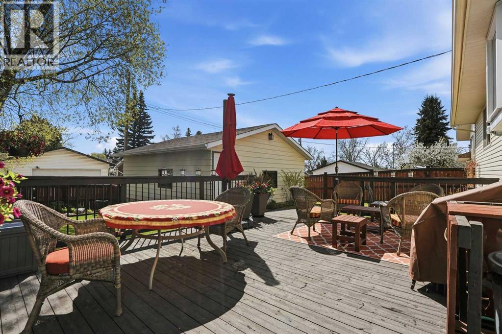 6448 Silver Ridge Way Nw, Calgary, Alberta  T3B 3X7 - Photo 24 - A2313302