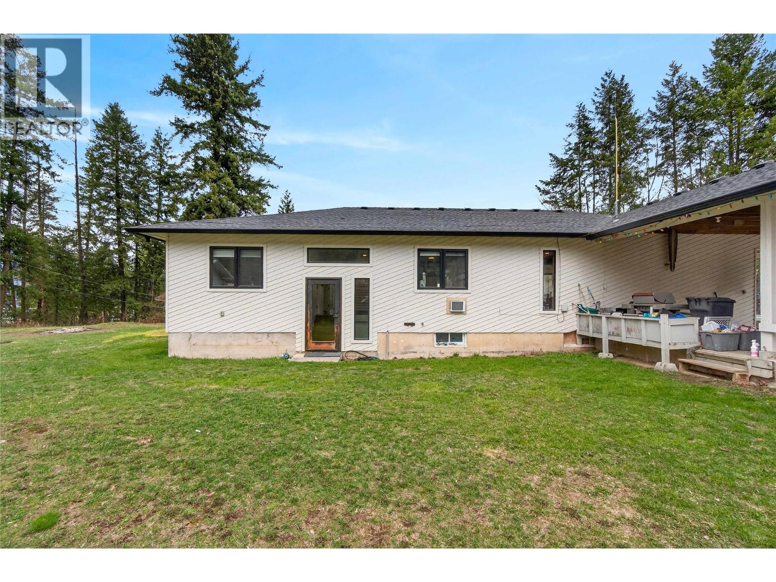 1040 Old Auto Road SE, Salmon Arm, British Columbia  V1E 2P5 - Photo 52 - 10380551