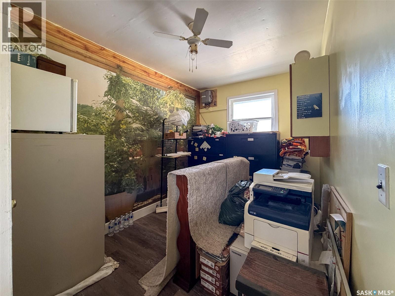 505 Centre Street, Shaunavon, Saskatchewan  S0N 2M0 - Photo 22 - SK037372