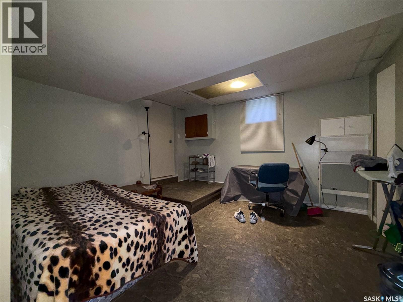 505 Centre Street, Shaunavon, Saskatchewan  S0N 2M0 - Photo 25 - SK037372