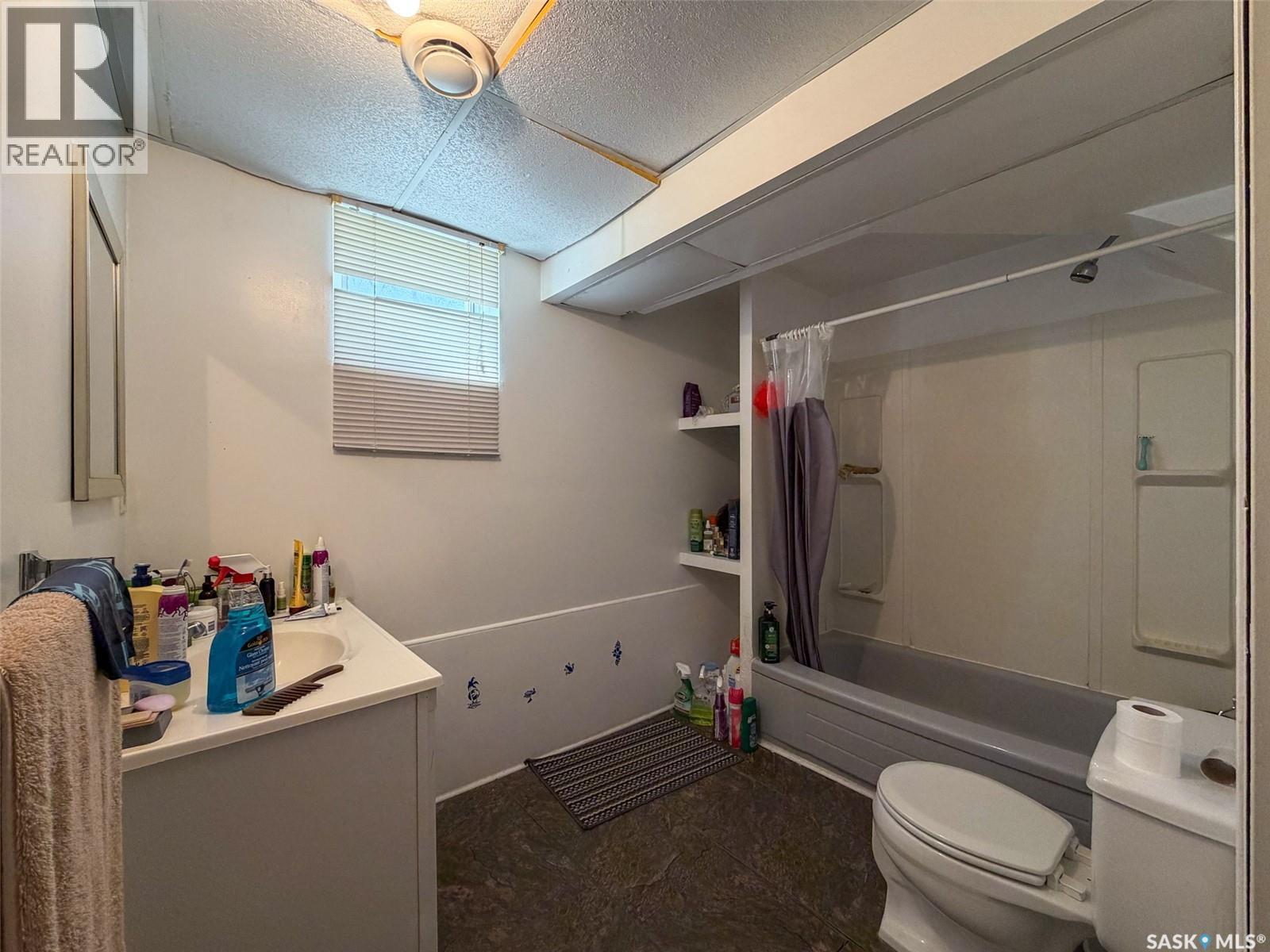 505 Centre Street, Shaunavon, Saskatchewan  S0N 2M0 - Photo 32 - SK037372