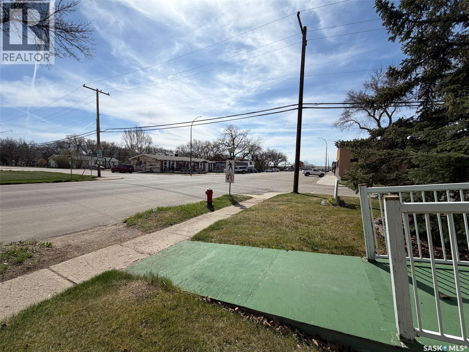 505 Centre Street, Shaunavon, Saskatchewan  S0N 2M0 - Photo 39 - SK037372