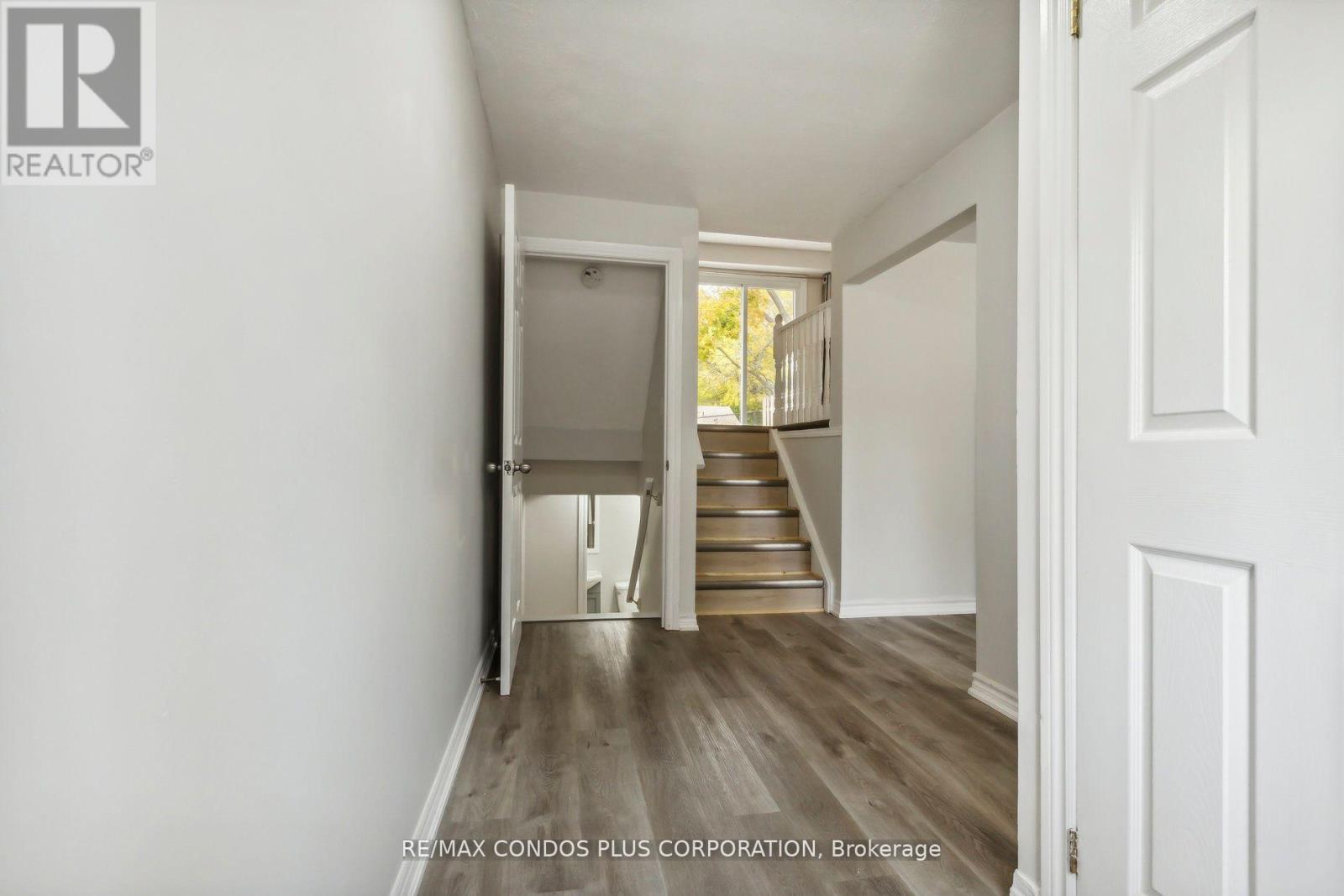 2 - 294 Fergus Avenue, Kitchener, Ontario  N2A 2H5 - Photo 2 - X13206140