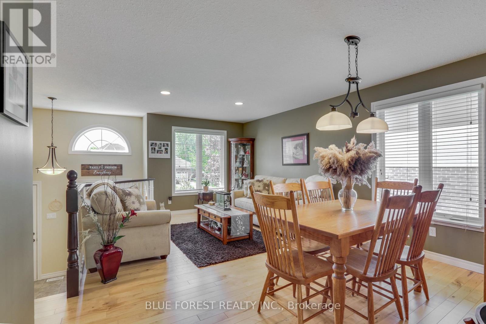 116 Woodvale Drive, Thames Centre, Ontario  N0L 1G3 - Photo 4 - X13206190