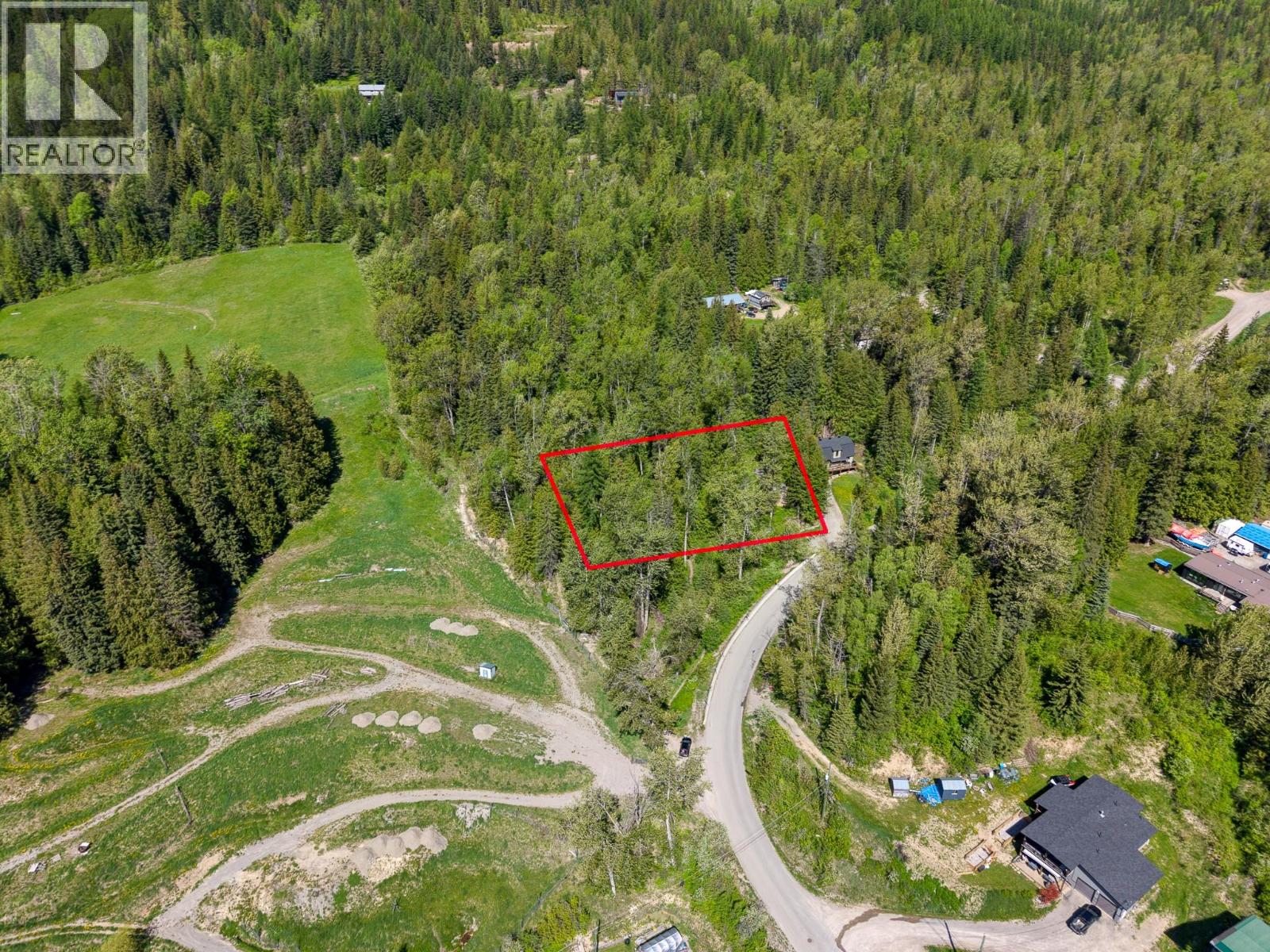300 Burma Road, Fernie, British Columbia  V0B 1M0 - Photo 24 - 10389085