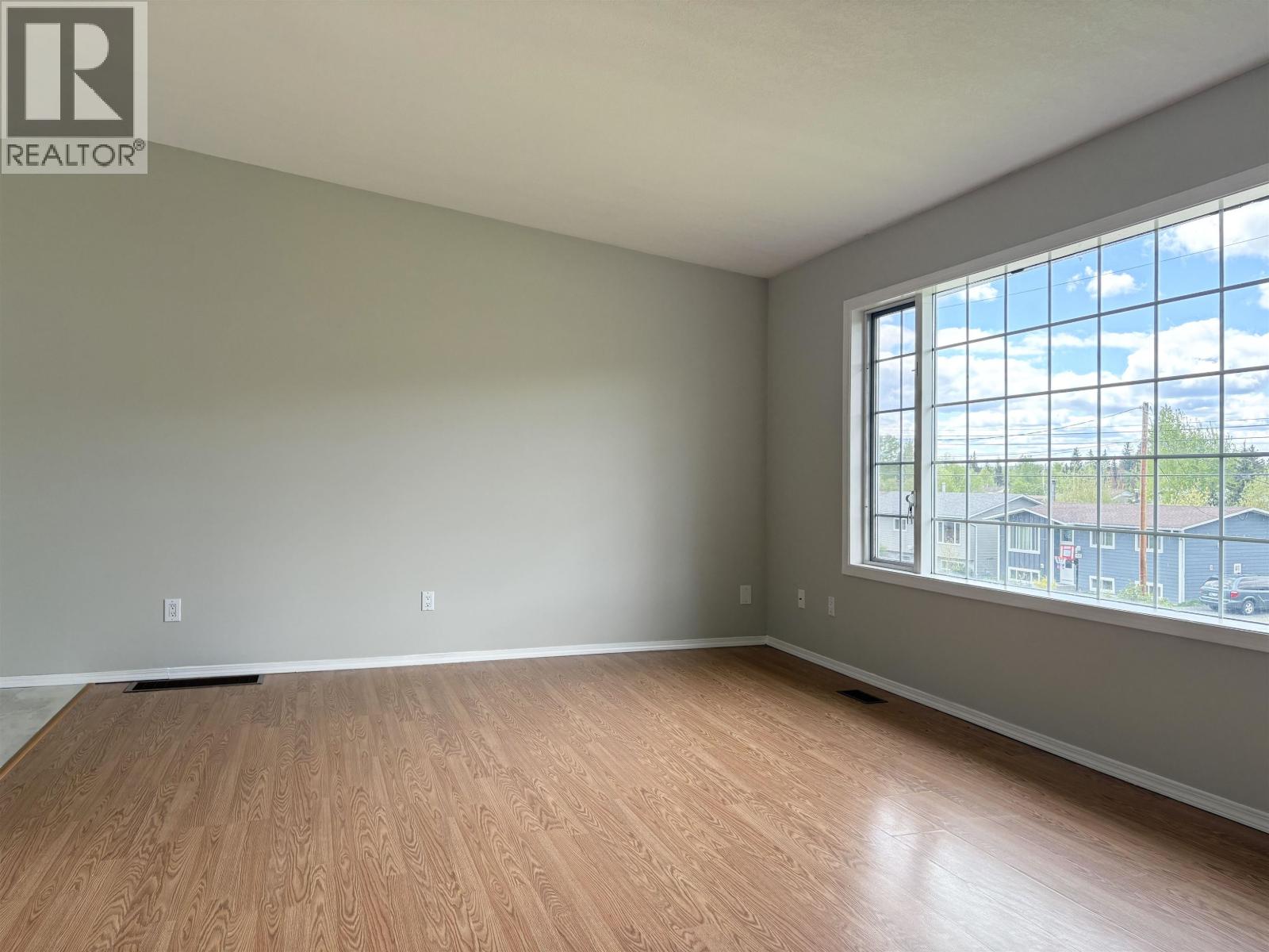7812 Thomspon Drive, Prince George, British Columbia  V2N 5N6 - Photo 13 - R3129073