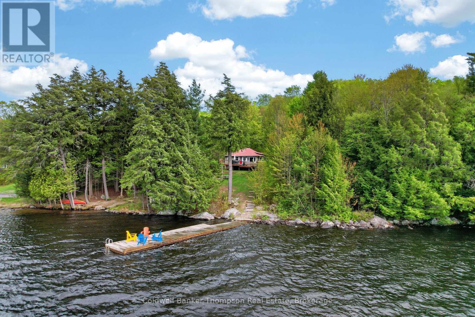 $799,900112 Bittern Lake Lane, Perry, Ontario