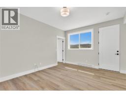 2150 Montenegro Drive, Kelowna, British Columbia  V1P 0B2 - Photo 28 - 10387111