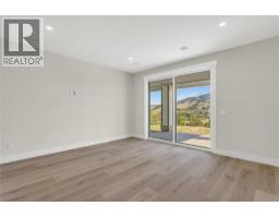 2150 Montenegro Drive, Kelowna, British Columbia  V1P 0B2 - Photo 18 - 10387111