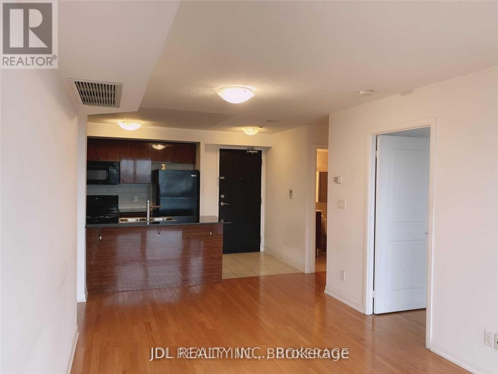 803 - 5791 Yonge Street, Toronto, Ontario  M2M 0A8 - Photo 9 - C13206202