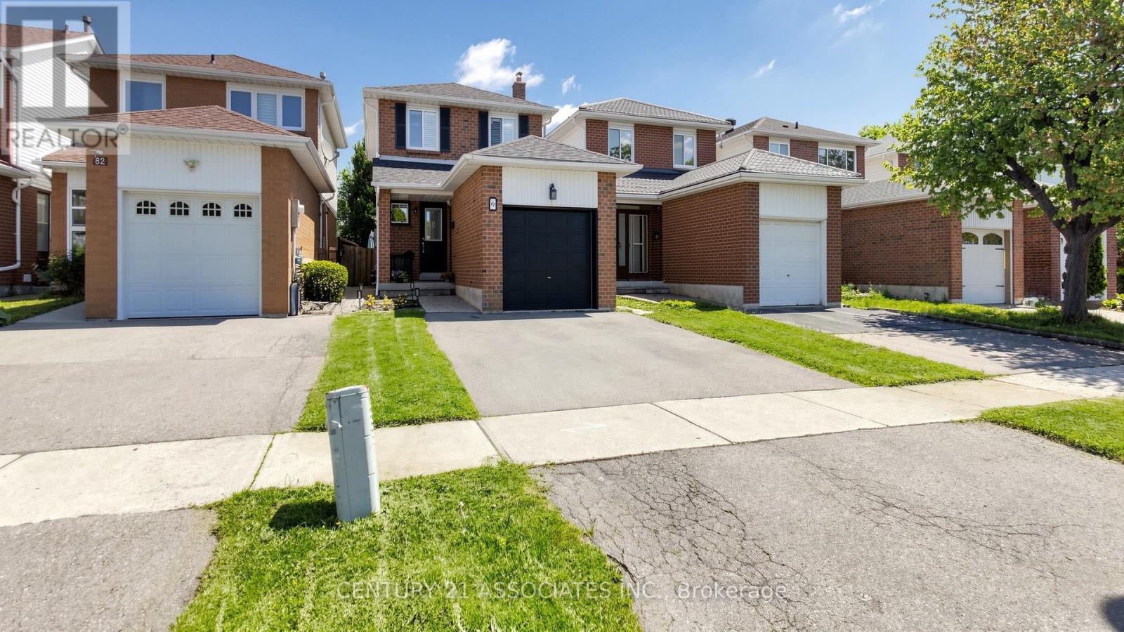 80 Stephensen Court, Brampton, Ontario  L6V 3X8 - Photo 5 - W13193326