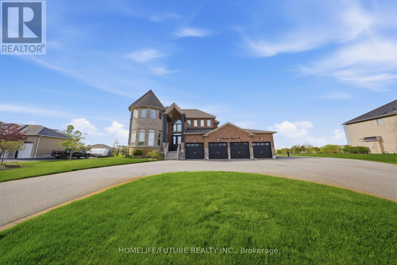 9 STONESTHROW CRESCENT, Uxbridge, Ontario