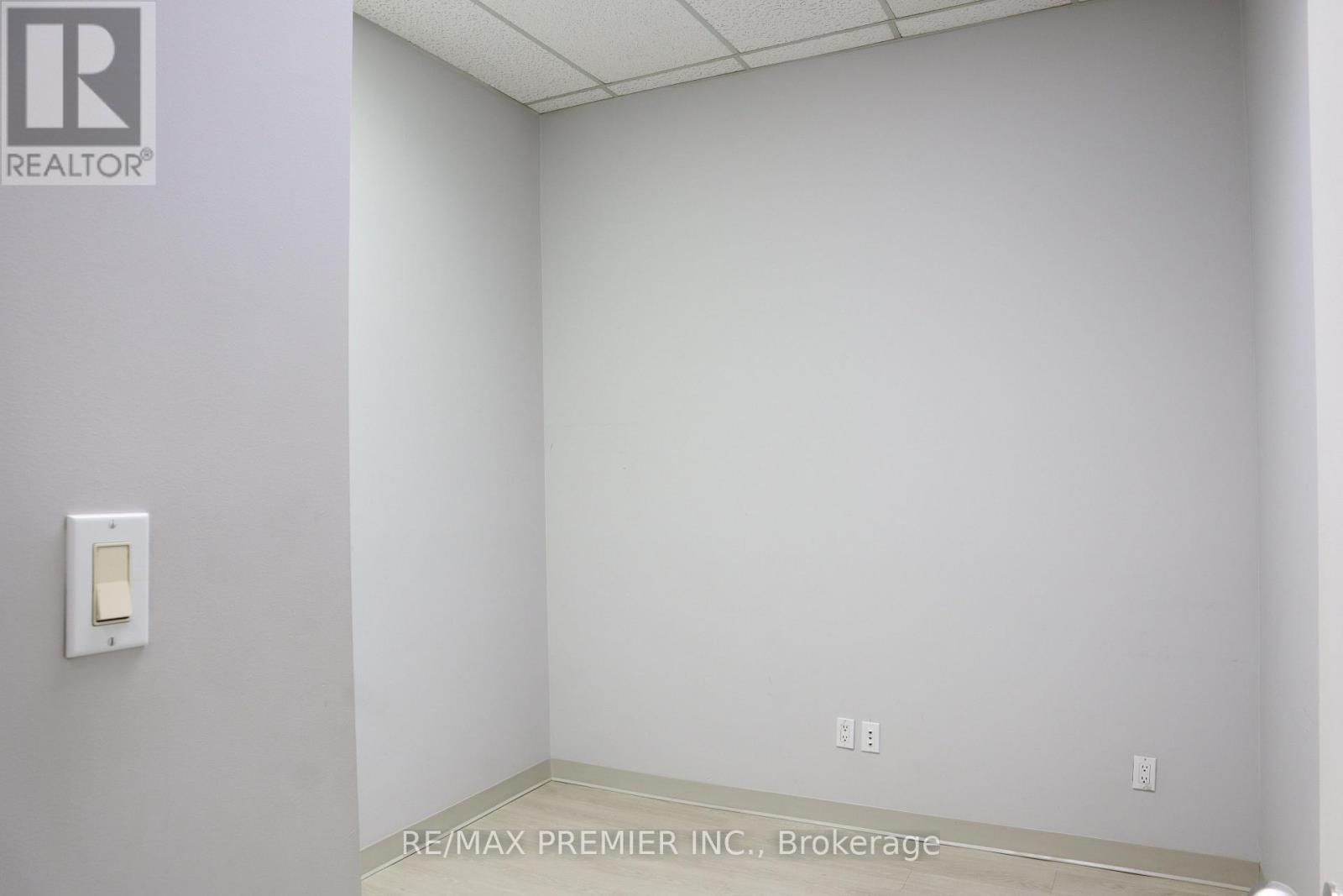 #f - 2120 Eglinton Avenue W, Toronto, Ontario  M6E 2K8 - Photo 28 - W13206166