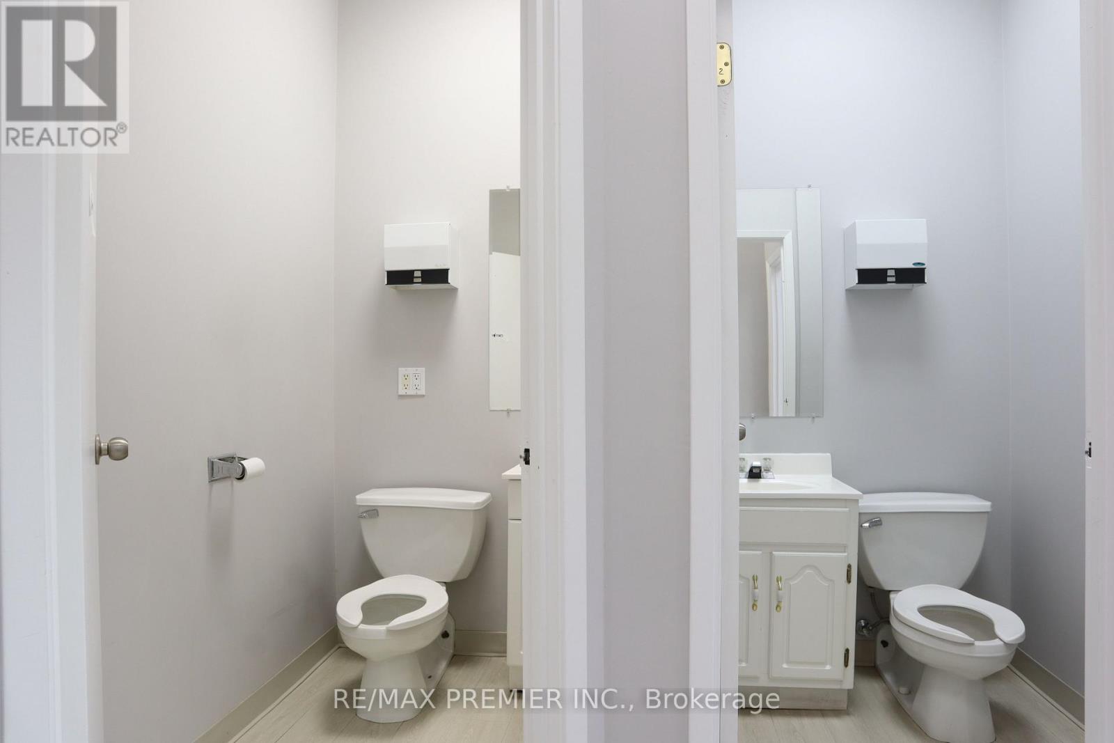 #f - 2120 Eglinton Avenue W, Toronto, Ontario  M6E 2K8 - Photo 30 - W13206166