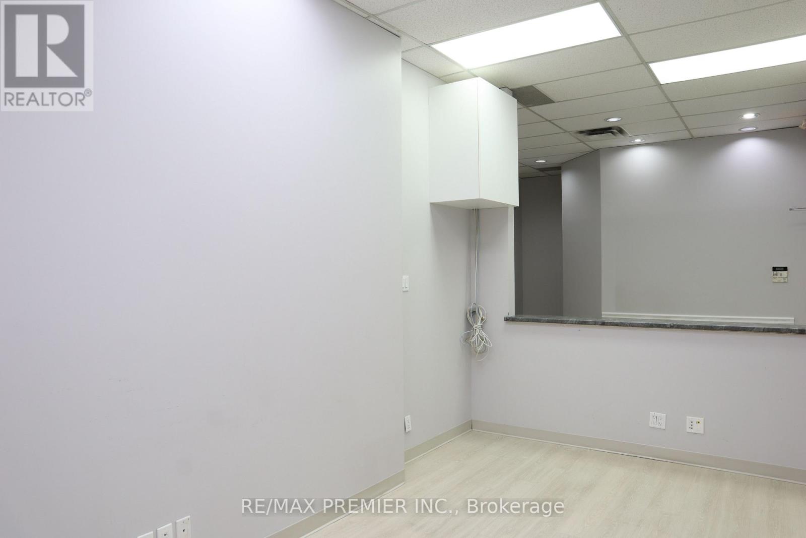 #f - 2120 Eglinton Avenue W, Toronto, Ontario  M6E 2K8 - Photo 43 - W13206166