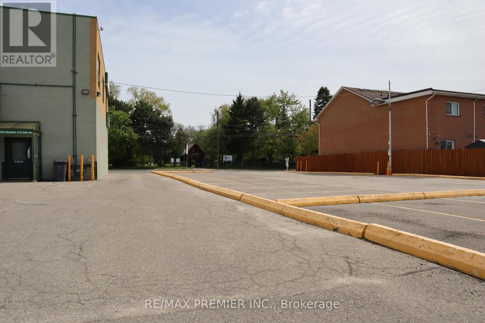 #f - 2120 Eglinton Avenue W, Toronto, Ontario  M6E 2K8 - Photo 5 - W13206166