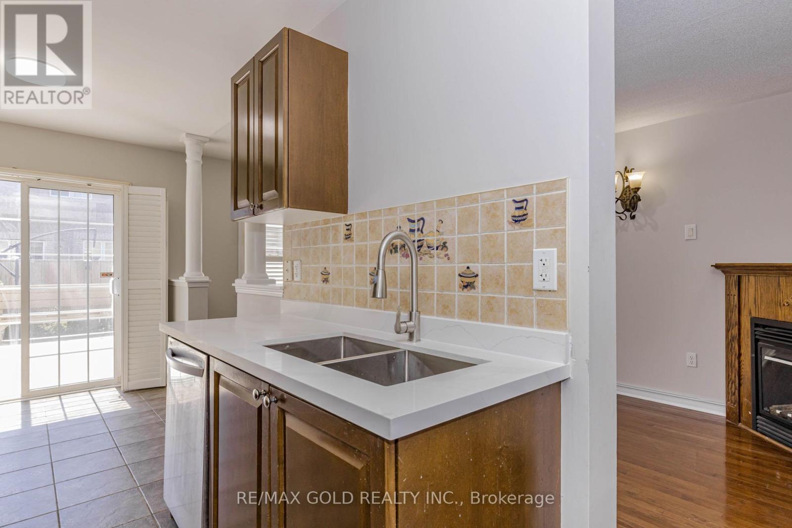 10 Palleschi Drive, Brampton, Ontario  L6P 2S1 - Photo 22 - W13206196
