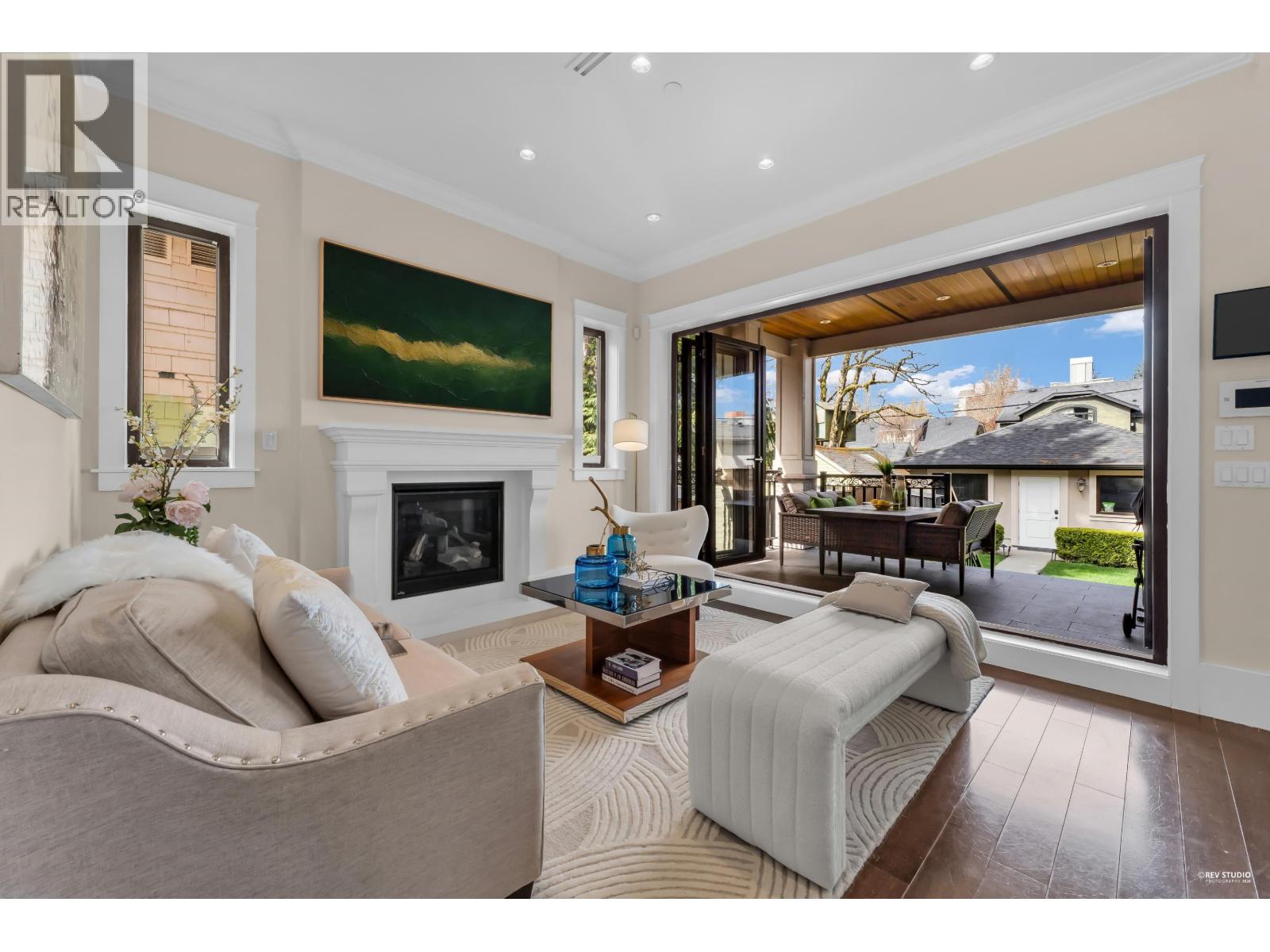 2149 W 46th Avenue, Vancouver, British Columbia  V6M 2L2 - Photo 3 - R3128853