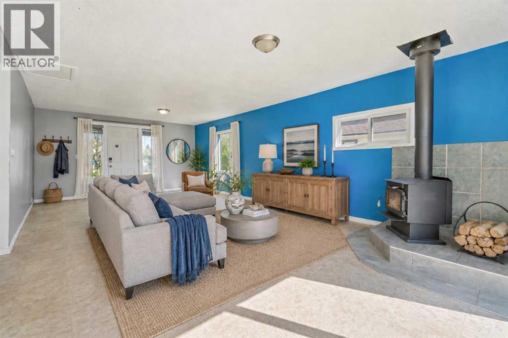 223 2 Street N, Vulcan, Alberta  T0L 2B0 - Photo 6 - A2314047