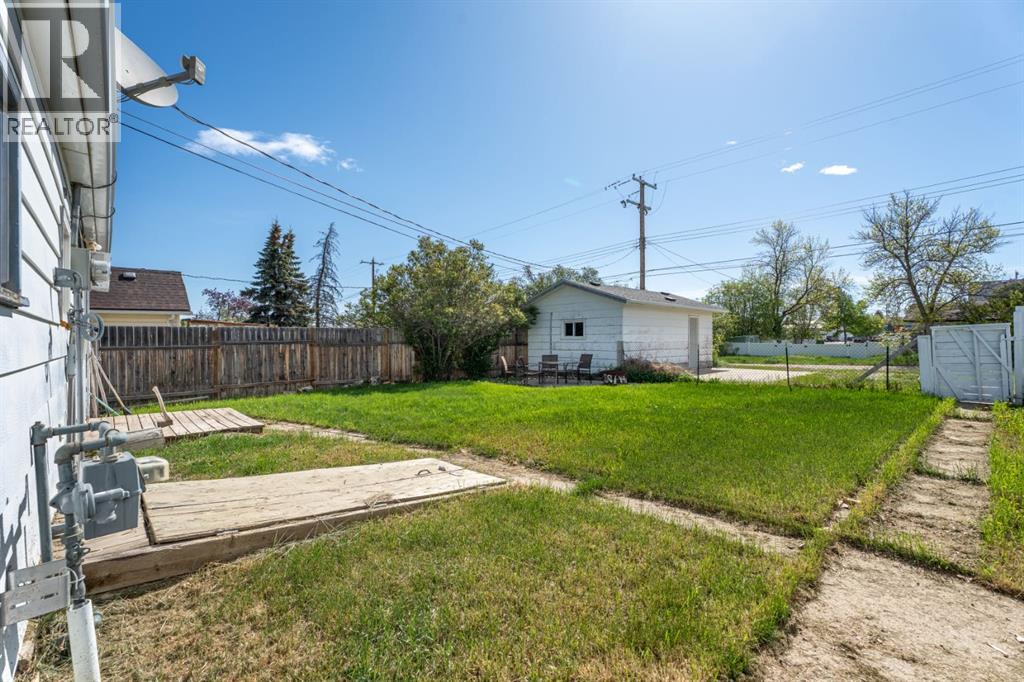 223 2 Street N, Vulcan, Alberta  T0L 2B0 - Photo 26 - A2314047