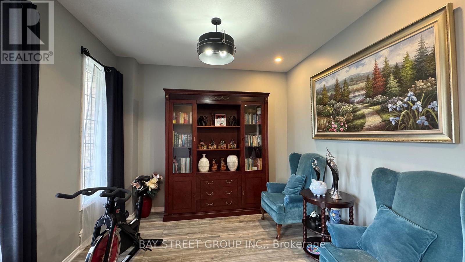 7889 Buckeye Crescent, Niagara Falls, Ontario  L2H 2Y6 - Photo 3 - X13206168
