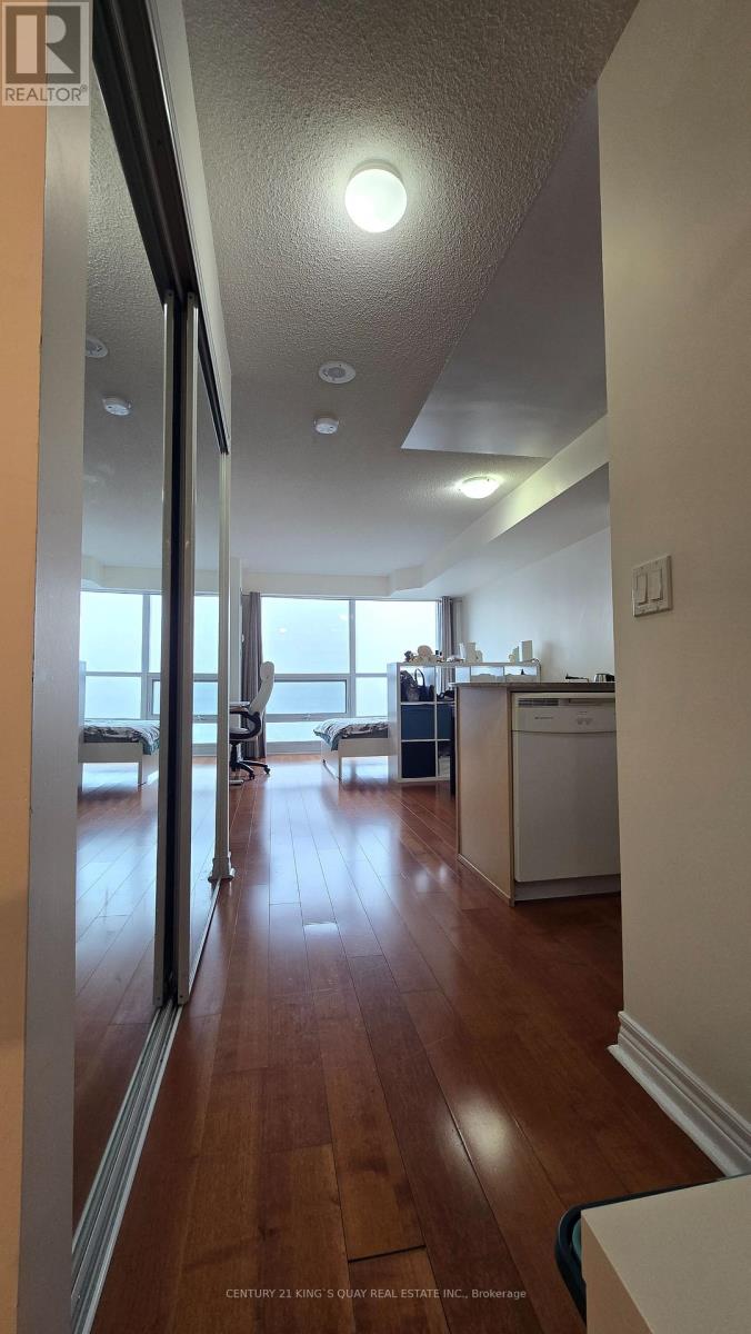 2714 - 763 Bay Street, Toronto, Ontario  M5G 2R3 - Photo 18 - C13172820