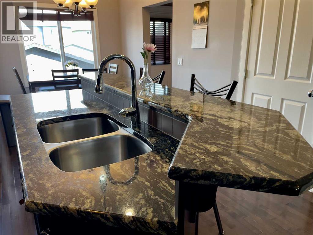 209 Evansdale Landing NW, Calgary, Alberta T3P 0C6 - Photo 11 - A2313093