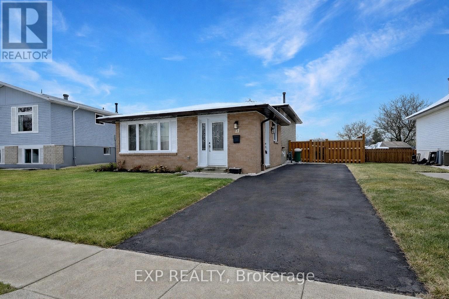 47 ODESSA STREET, Hamilton, Ontario