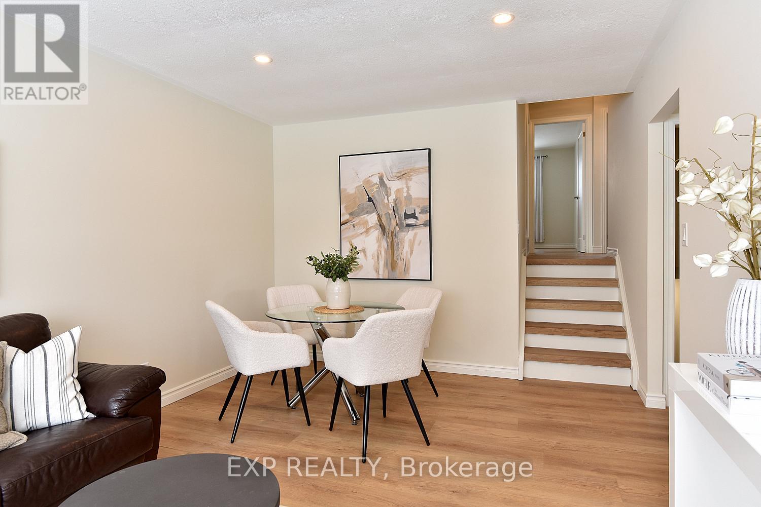 47 Odessa Street, Hamilton, Ontario  L8J 1A3 - Photo 4 - X12708860