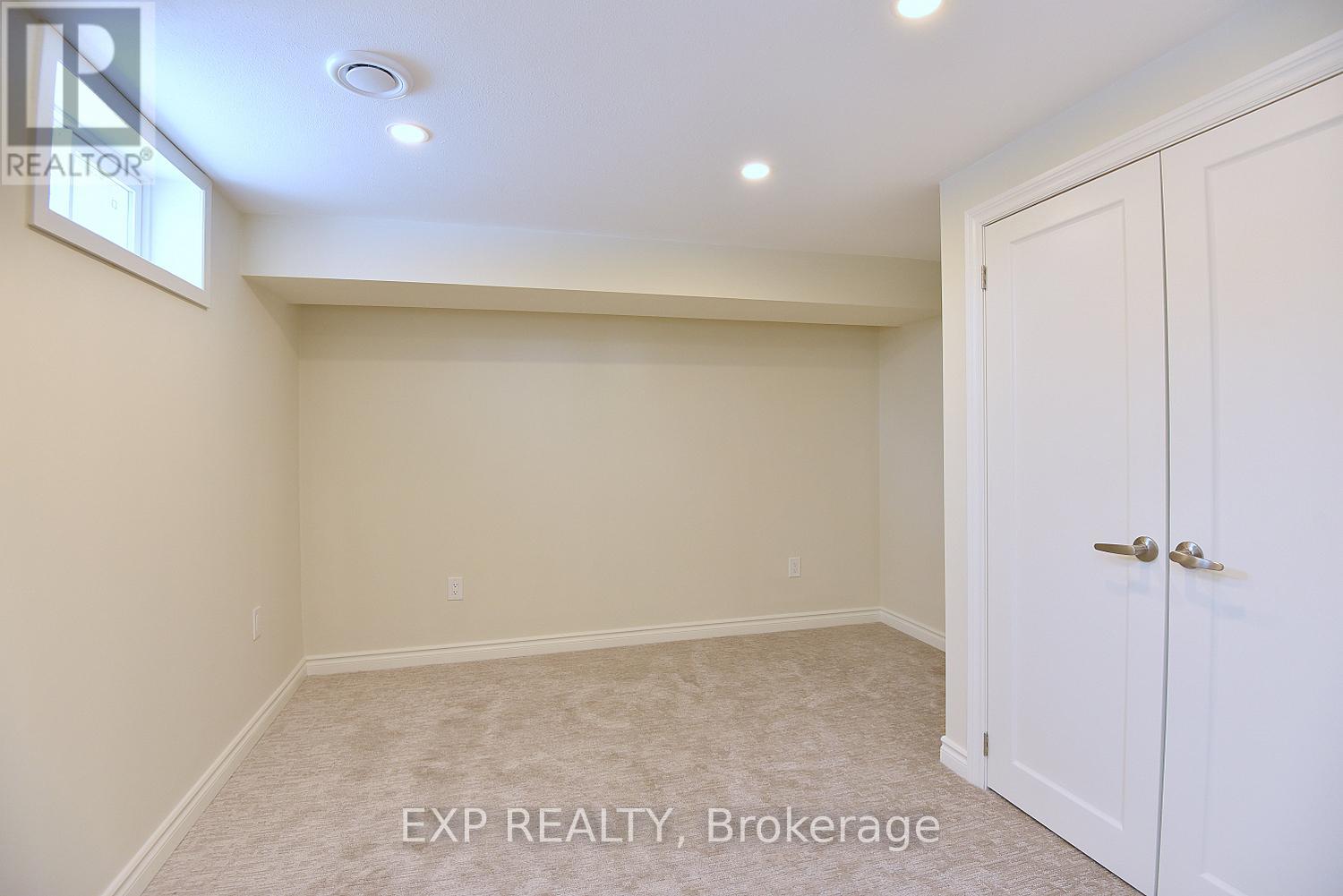 47 Odessa Street, Hamilton, Ontario  L8J 1A3 - Photo 15 - X12708860