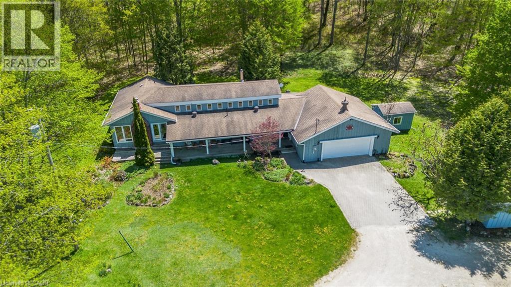354354 Osprey-Artemesia Town Line, Grey Highlands, Ontario  N0C 1E0 - Photo 4 - 40834294